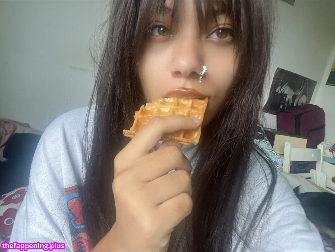 0.5sseraphim / 05Sseraphims Meztelen OnlyFans Fotó #1