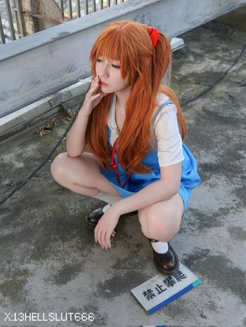 13hellslut666