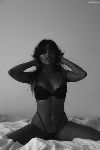 185748