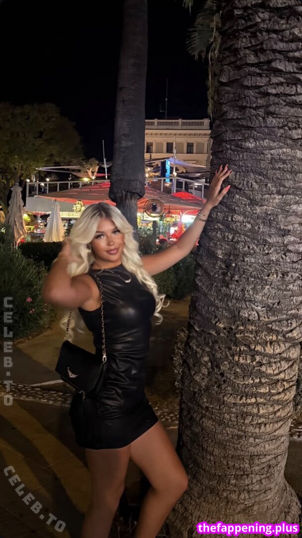44.hanaa / 44.hanaaa Çıplak OnlyFans Fotoğrafı #28