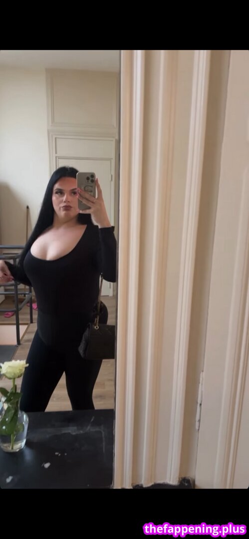 699.sharonn / sharon.699 Nude OnlyFans Photo #1