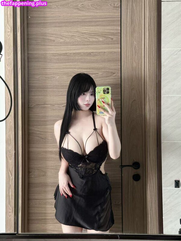 717_xiong / myliecn Çıplak OnlyFans Fotoğrafı #108
