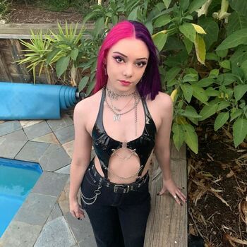 2bratty