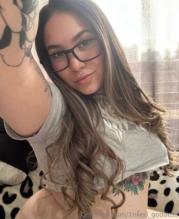 1nked_goddess
