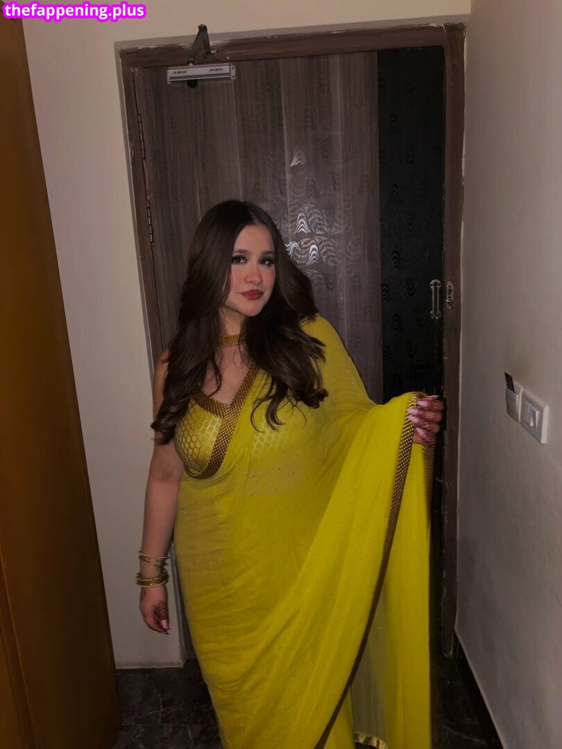 Aadhira Krishna / aadhirakrishna Foto OnlyFans Desnuda #6