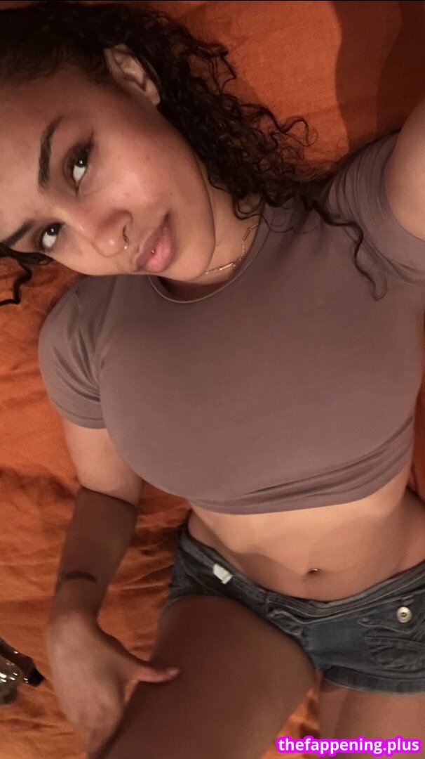 Aaliyeezy / theallierae Фото обнажённых OnlyFans #414