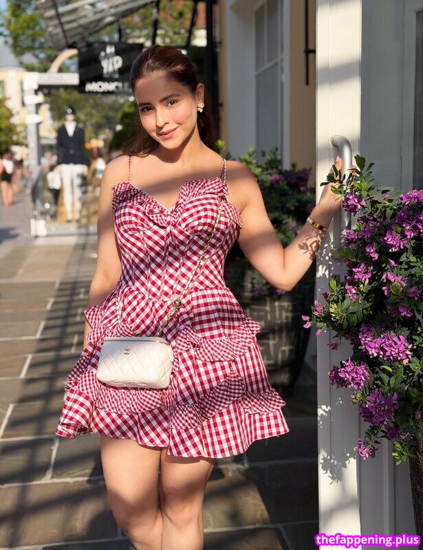 Aamna Sharif / aamnasharifofficial Фото обнажённых OnlyFans #13