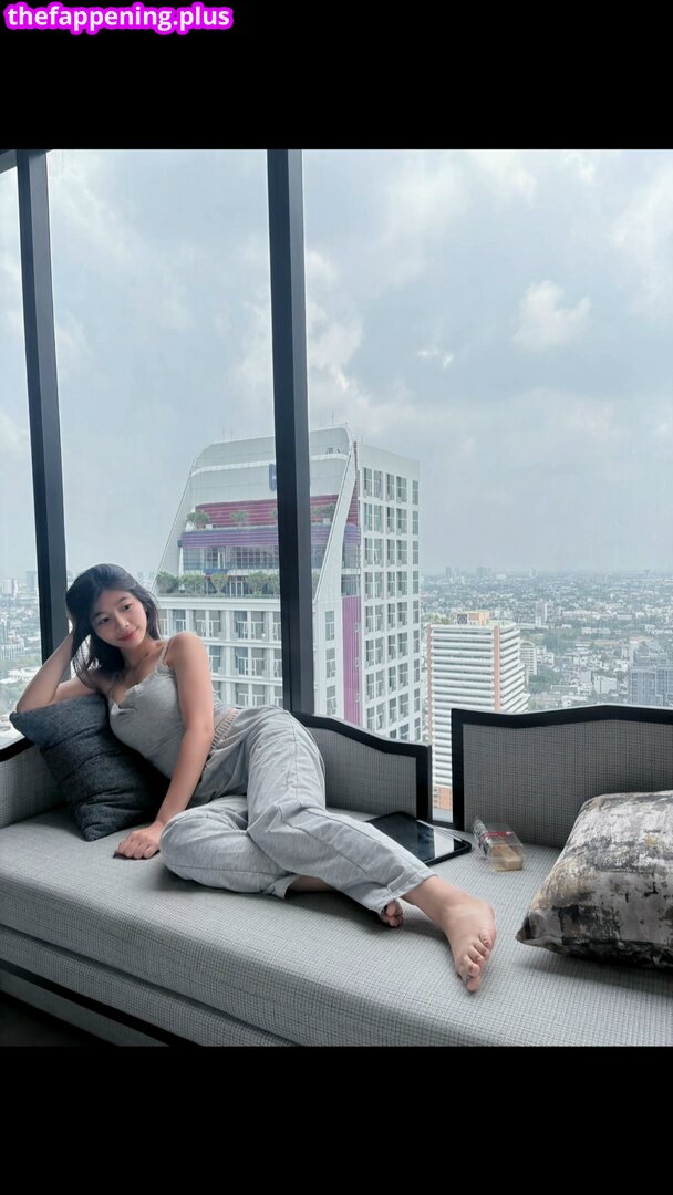 Saipetch B. / aaomhelloo Naken OnlyFans Foto #125