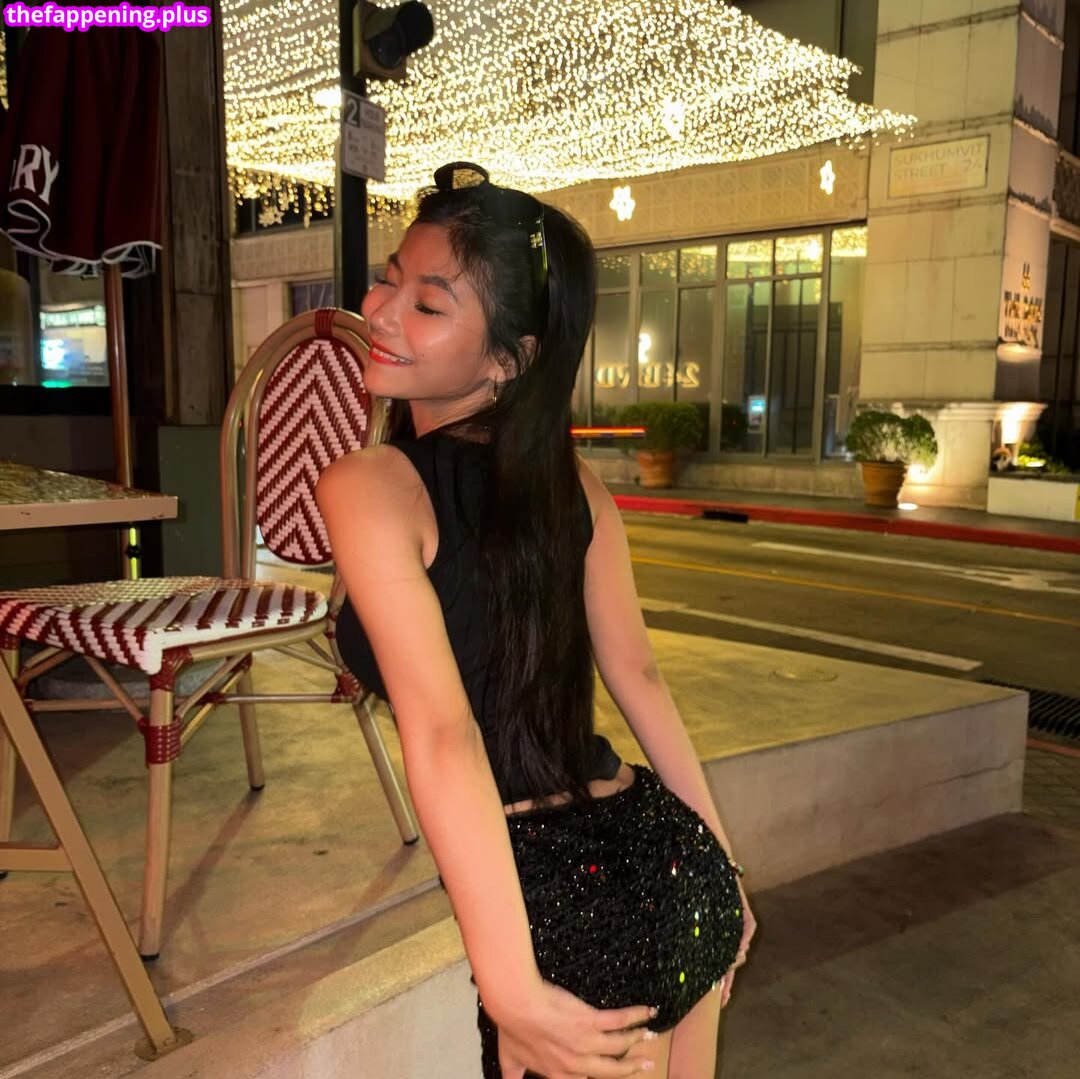 Saipetch B. / aaomhelloo Foto OnlyFans Nuda #186