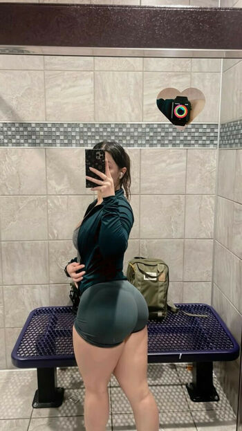 Aayalaaa
