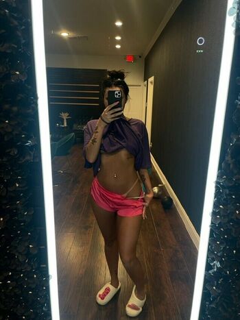 Abbie_nb