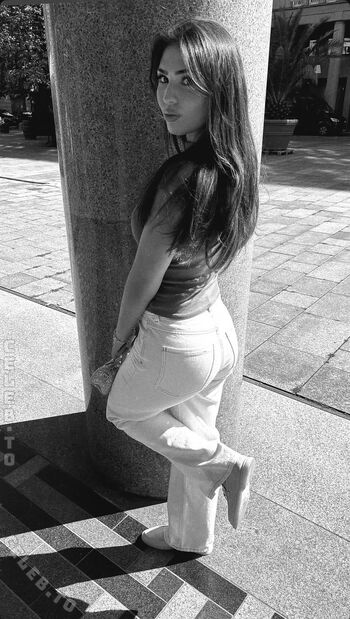 Adelina Noellee