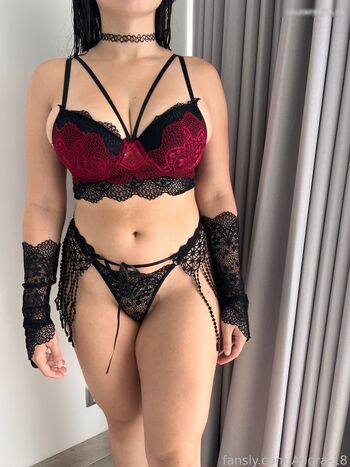 adora18