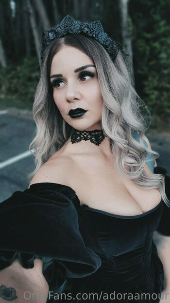 adoraamour