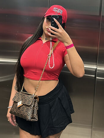 Adriele Ribas