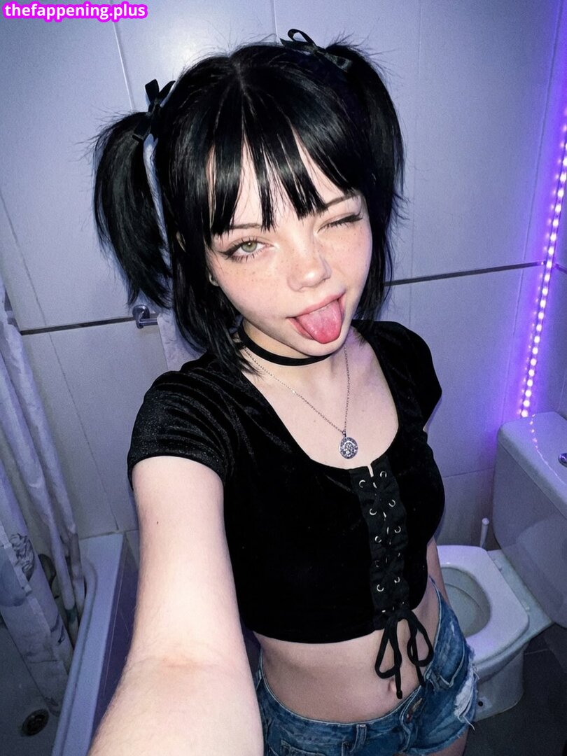 Ahegao / Long Tongue / Drool Girls