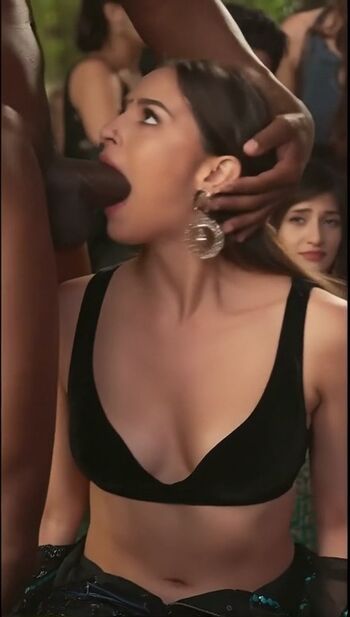 AI Generated Celebrity Nudes