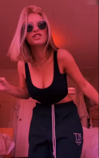Ainsley Weaver