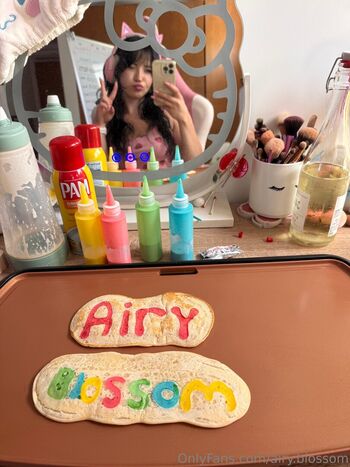 airy.blossom