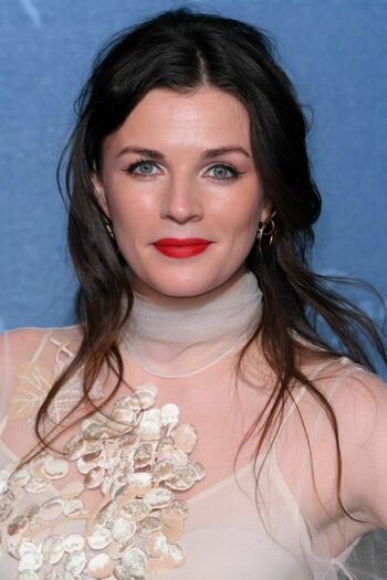 Aisling Bea