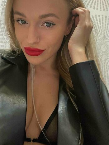 aislinxxxmodel