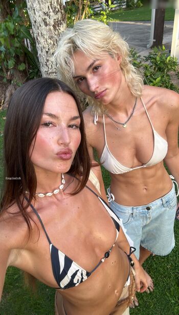 aleandrafrerk / ale4ndra