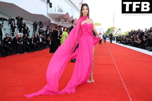 Alessandra Ambrosio