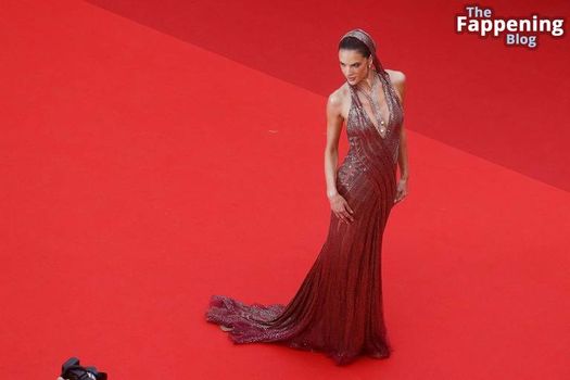 Alessandra Ambrosio