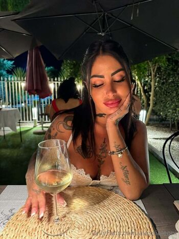 alessiaellee