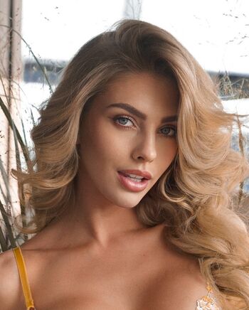 Alexa Breit