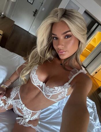 Alexa Collins