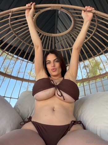Alexa Pearl