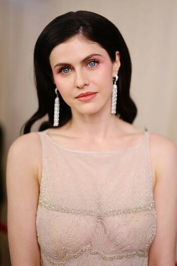 Alexandra Daddario
