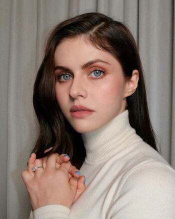 Alexandra Daddario