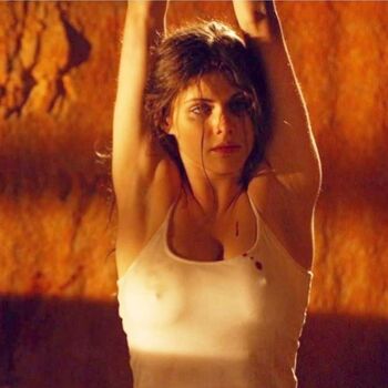 Alexandra Daddario
