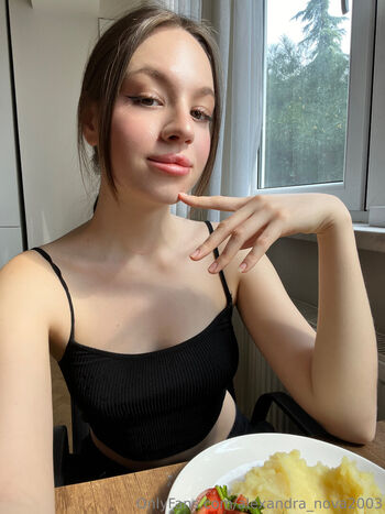 alexandra_nova2003