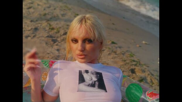 Alexandra Stan