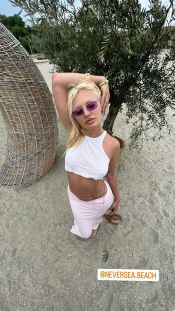 Alexandra Stan