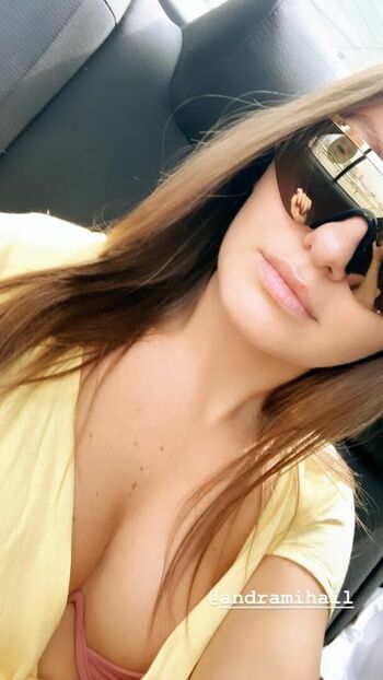 Alexandra Stan