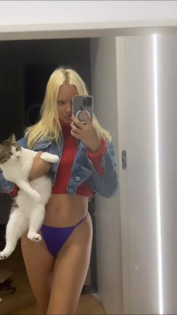 Alexandra Stan