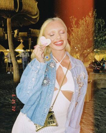 Alexandra Stan