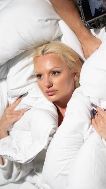 Alexandra Stan