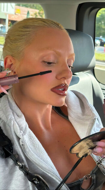 Alexandra Stan