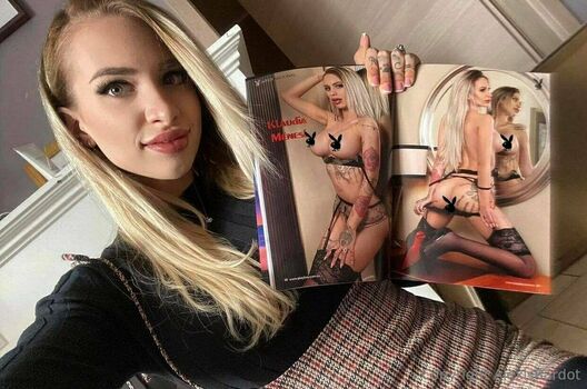 alexisbardotxxx