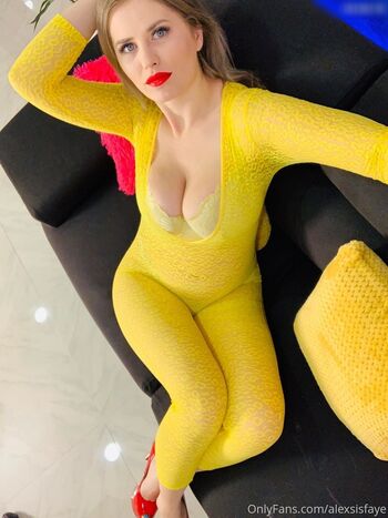 Alexsis Faye