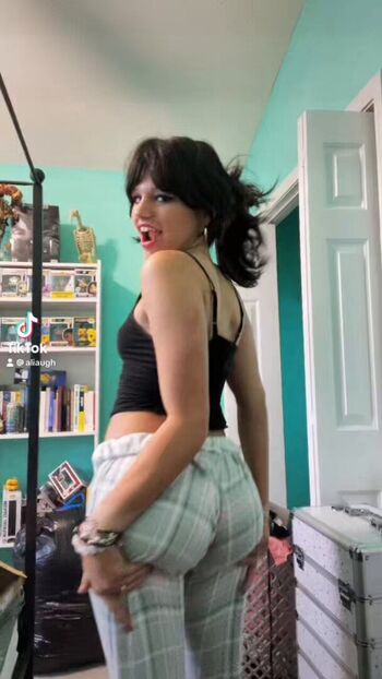 alia_dakka