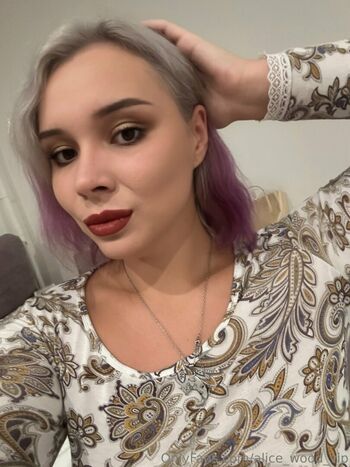 alice_wood_vip