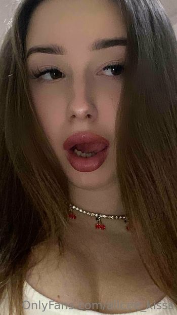 alicee_kisss