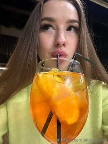 alicee_kisss