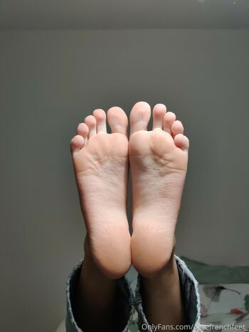 alicefrenchfeet